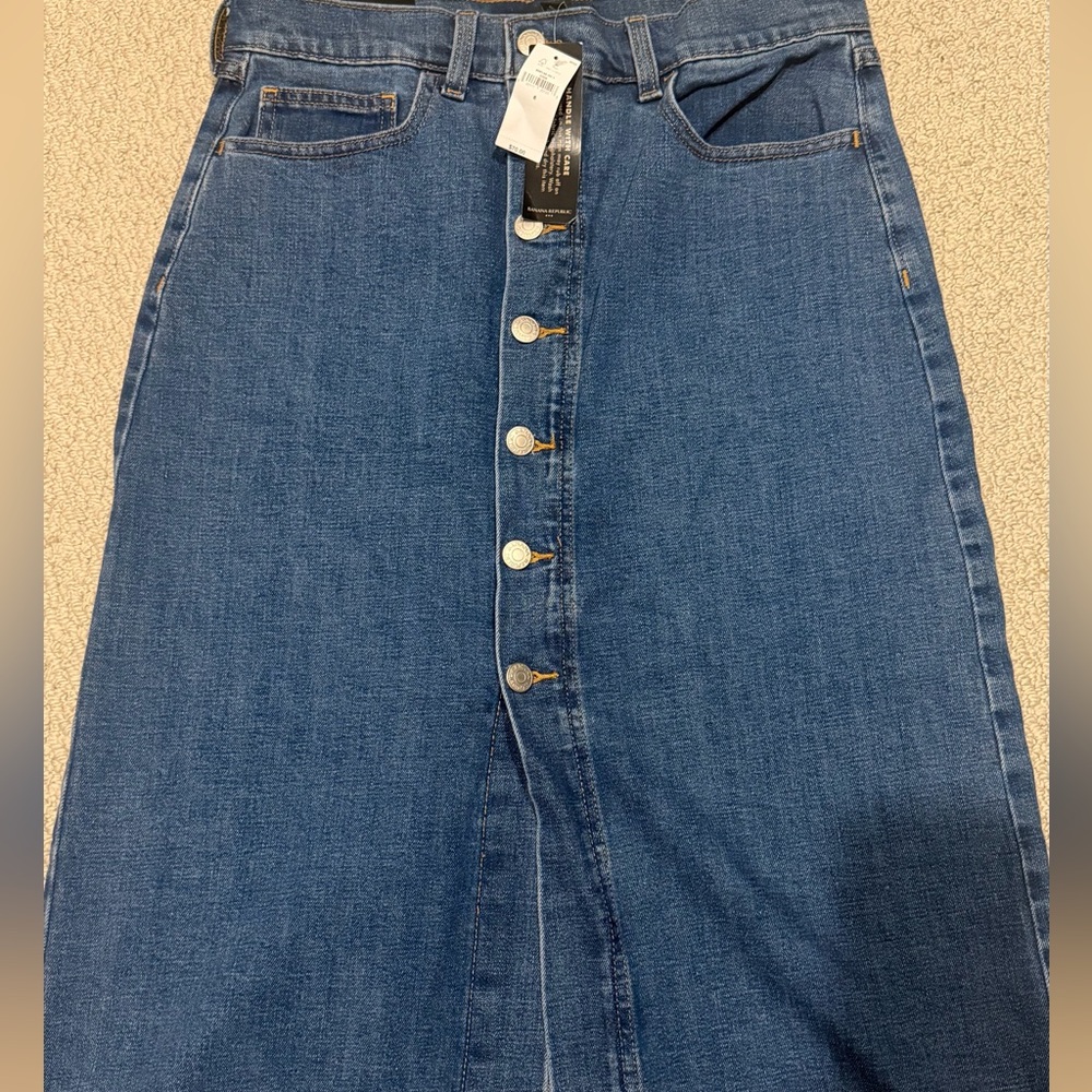 Banana Republic Classic Blue Denim Skirt